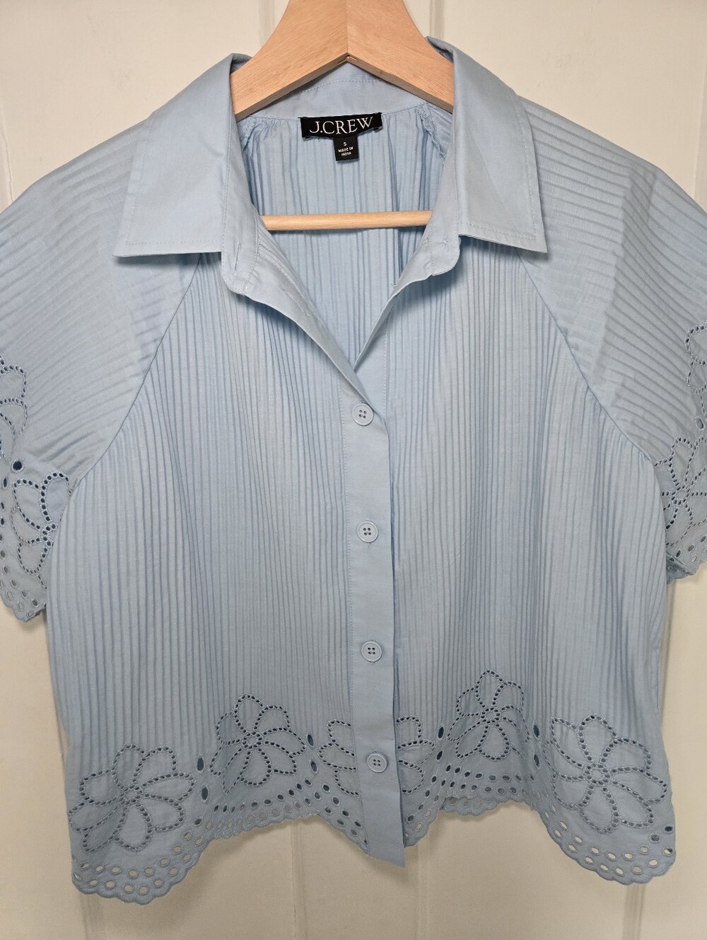 J. Crew Women's Pleated Eyelet-Trim Shirt Cotton Poplin Size S Preppy Oversized - Picture 3 of 9